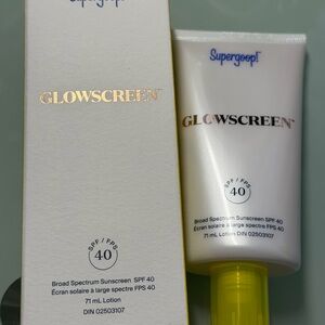 Supergoop! Glowscreen SPF 40 - Cream and Yellow